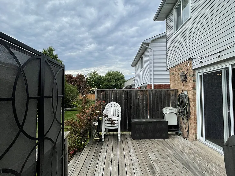 2140 Clipper Cres — Photo 25