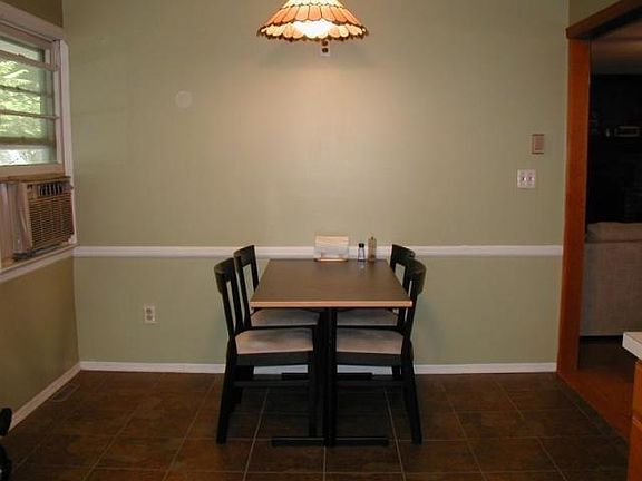 Eat in Kitchen