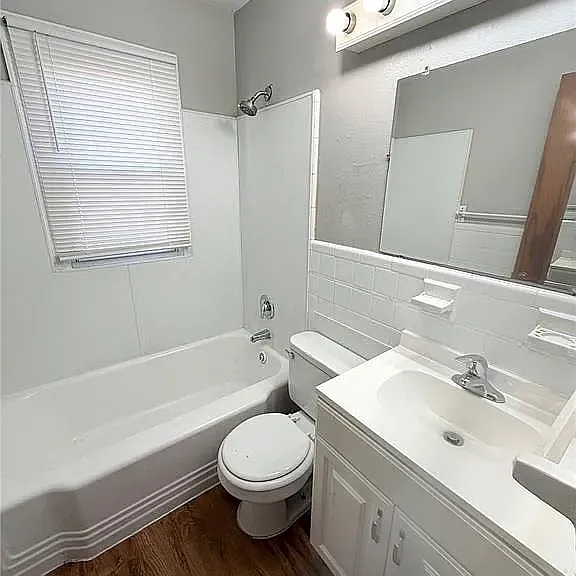 1033 Bakewell Dr — Photo 13
