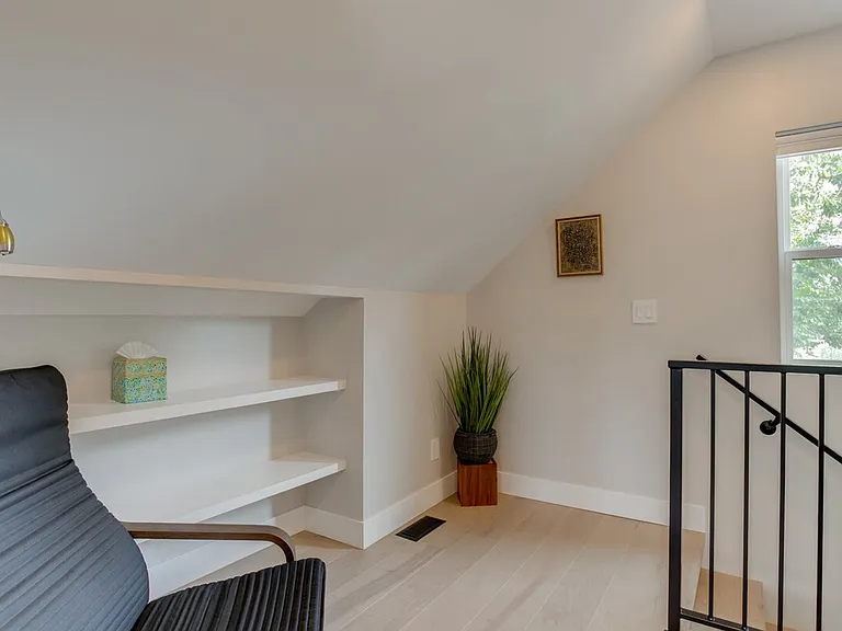 Reading Area