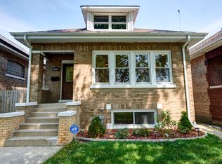 3805 Clinton Ave, Berwyn, IL 60402