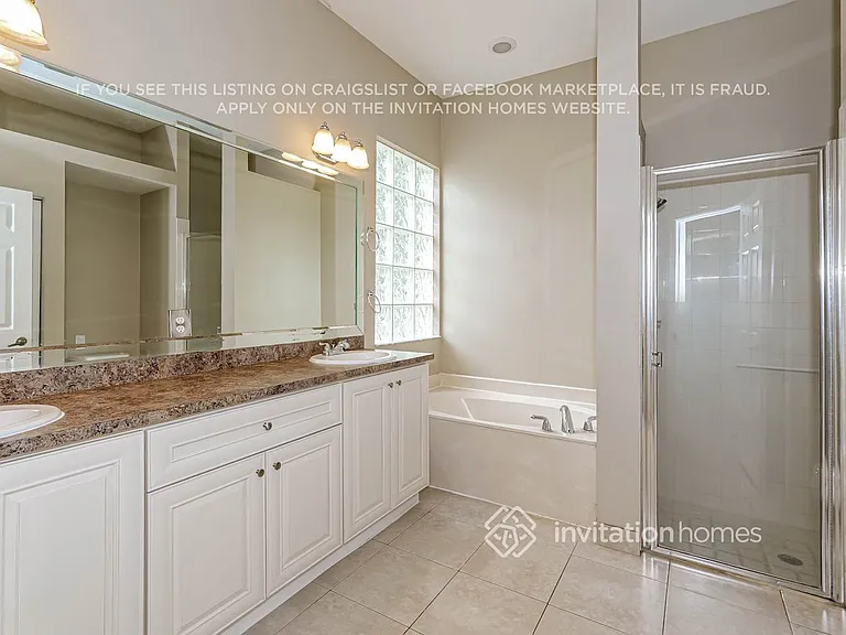2448 Sandy Cay — Photo 8