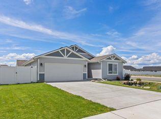 204 S Country Club Dr, Deer Park, WA 99006