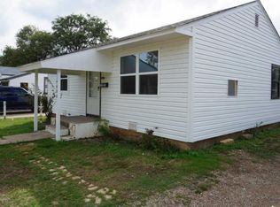 4608 Cline Rd, Amarillo, TX 79110