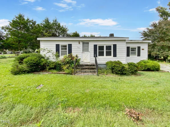442 W Olive Rd, Clayton, NC 27520