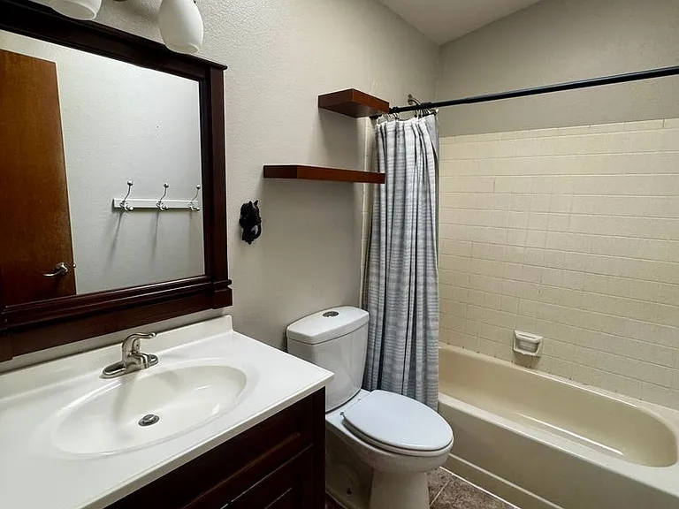 3725 Sedgewood Way — Photo 14