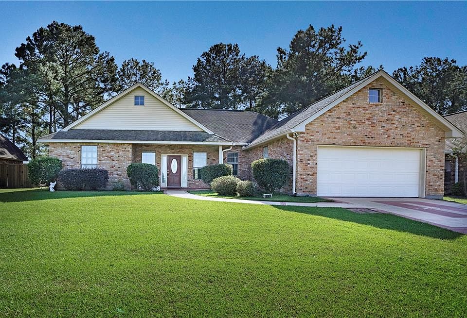 1st image of 14060 Riverlake Dr