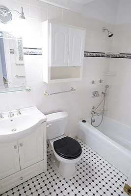 Sold by Carol Quatrone | media 3