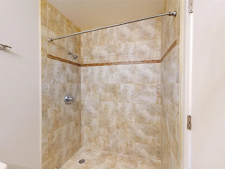 793 Davis Rd #111 — Photo 16