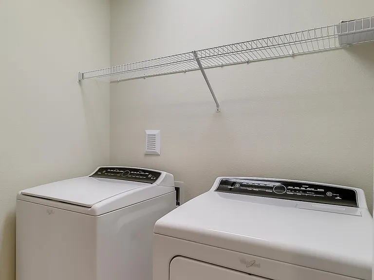 7021 Buroak Ct — Photo 23