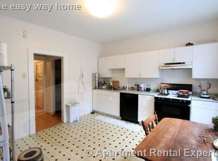 32 Chatham St APT 6, Cambridge, MA 02139