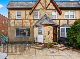 61-24 65th St #1, Middle Village, NY 11379