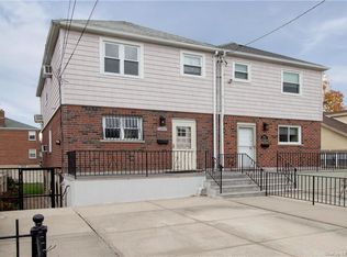 1633 Ohm Ave, Bronx, NY 10465