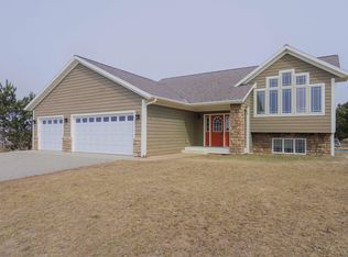 1320 Whiting Rd UNIT 61, Bemidji, MN 56601