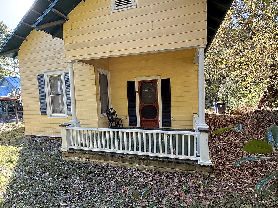 1st image of 420 Thompson St