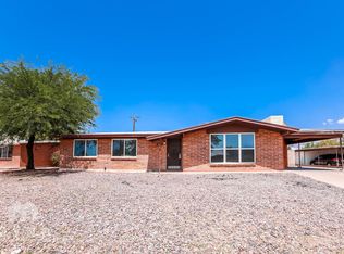 6917 E Oberlin Dr, Tucson, AZ 85710