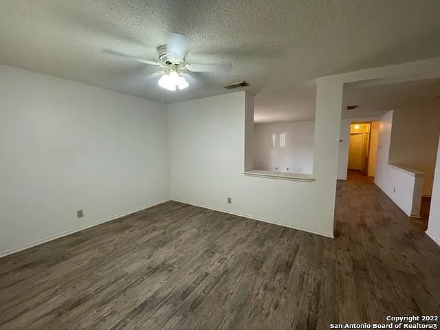 7631 Heathridge — Photo 7