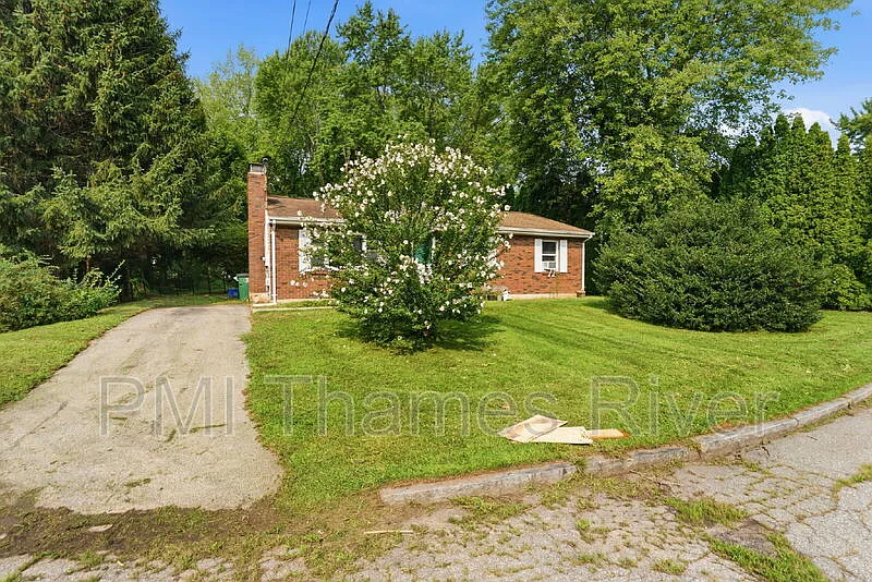 3 bed, 2.0 bath, 1161 sqft, $2,750 — Photo 4