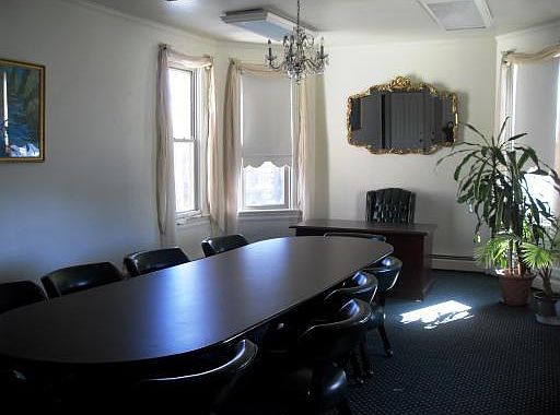 4th image of 260 Elmwood Ave