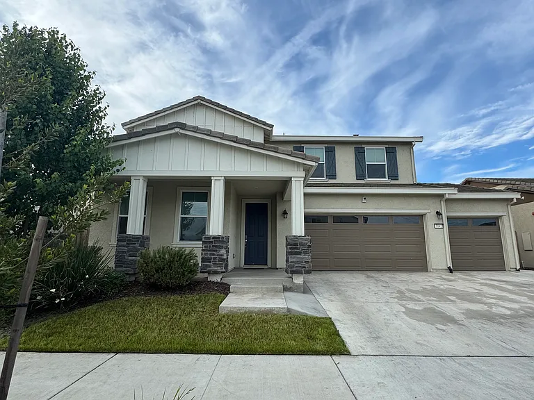 7142 Sambucus Way — Photo 1