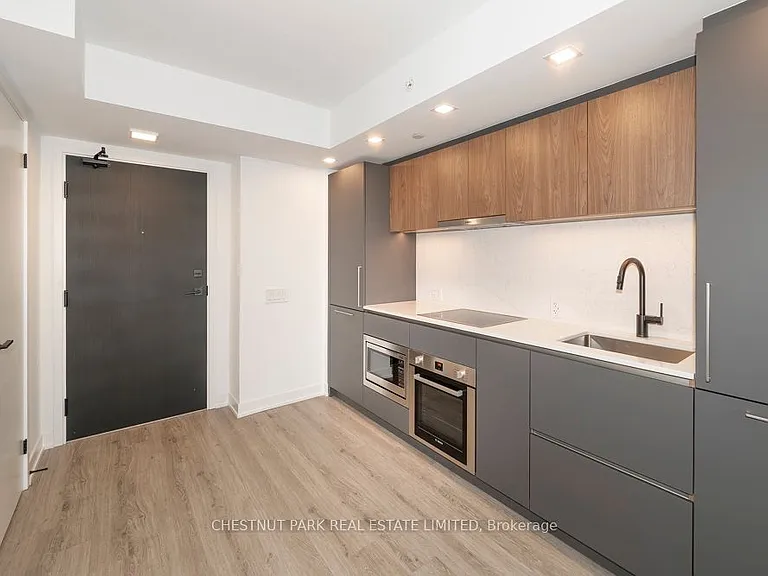 609 Sherbourne St #603 — Photo 4
