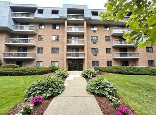 65 Commons Dr UNIT 502, Shrewsbury, MA 01545