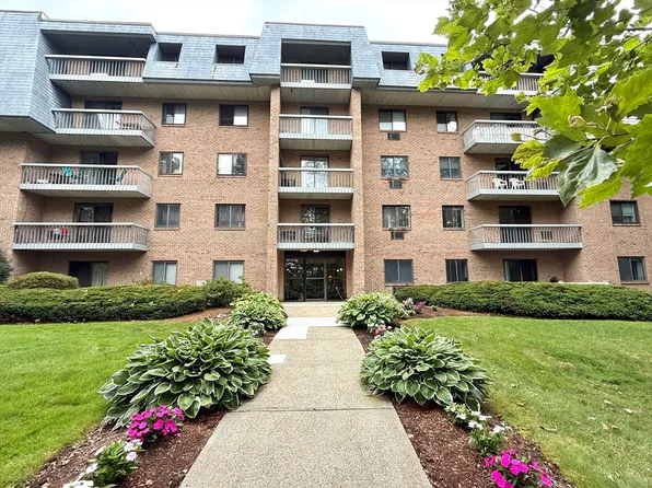 65 Commons Dr Unit 502, Shrewsbury, MA 01545