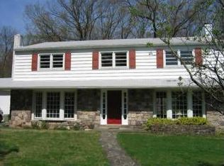 4214 York Dr, Doylestown, PA