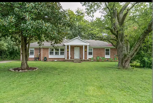 205 Derby Ln Photo 1