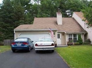 79 Old Coach Rd, Clifton Park, NY 12065
