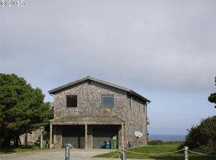 1120 7th St SW, Bandon, OR 97411