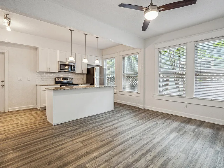 1710 W Jetton Ave #4 — Photo 3