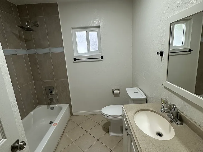 857 Colima Rd — Photo 5