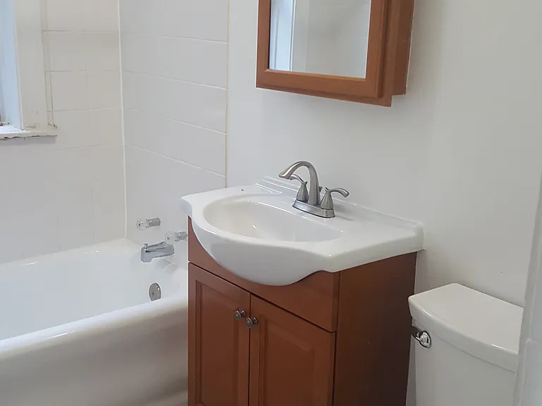 318 N 5th Ave #1 — Photo 7