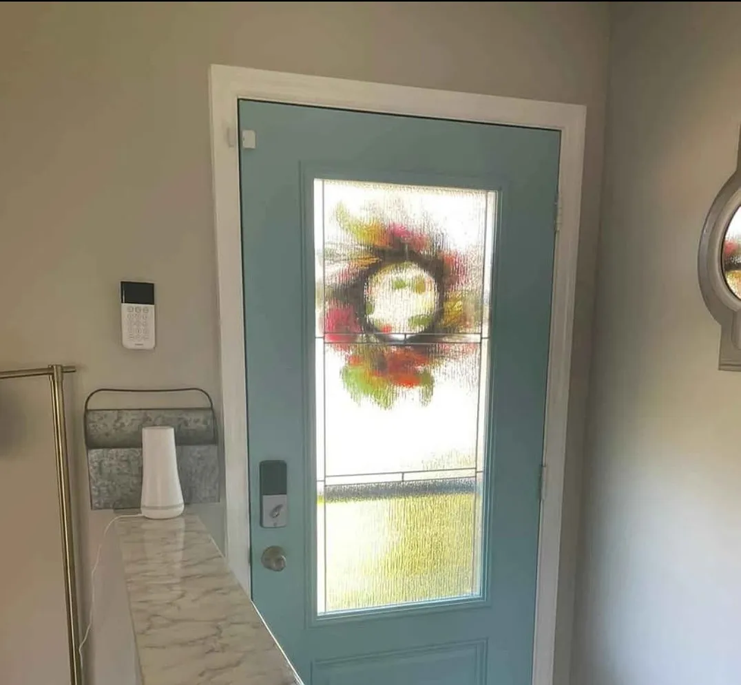 3 bed, $2,400 — Photo 4