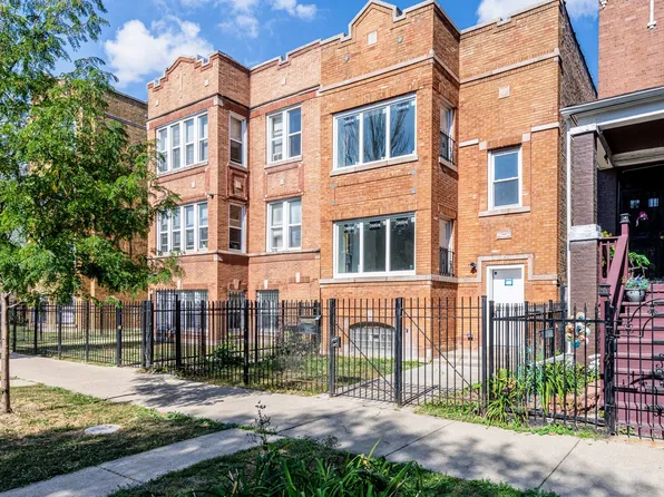 4044 W Kamerling Ave, Chicago, IL 60651