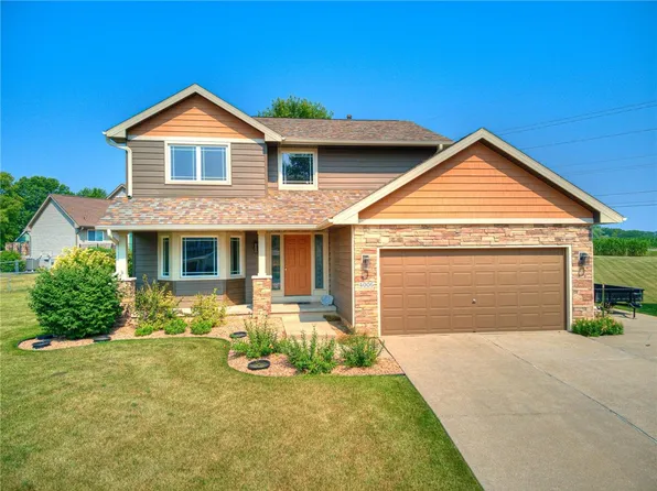 4006 SE 27th Ct, Des Moines, IA 50320