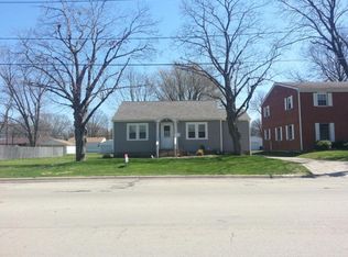 1710 16th Ave, Sterling, IL 61081