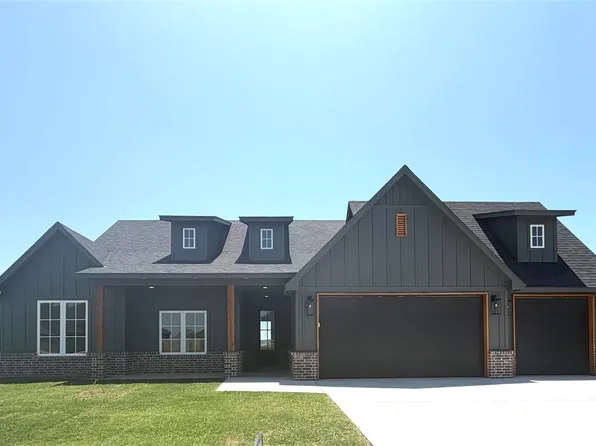 5511 NE Minnow Ln, Elgin, OK 73538