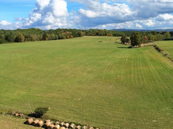 129J The Pines Dr, Marlinton, WV 24954