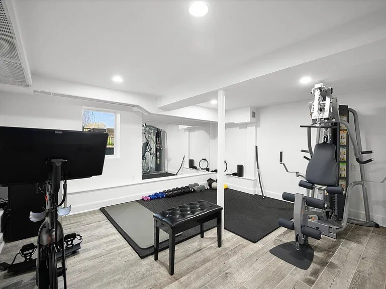 Basement additional room (currently used as an additional bedroom).