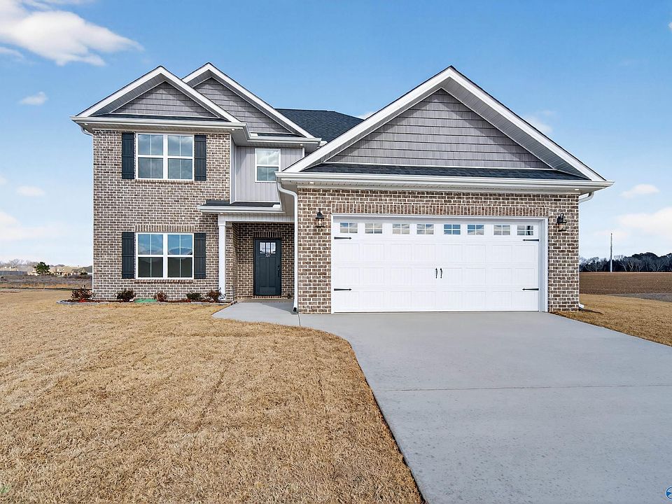 1st image of 142 Old Forest Rd