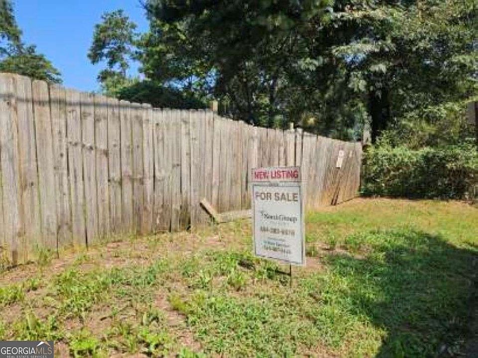 2nd image of 1133 Avondale Ave SE