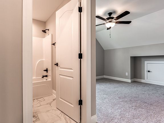 3rd image of 4413 Spregan Way Lot 37