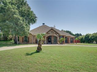 1710 Crescent Ln, Duncanville, TX 75137