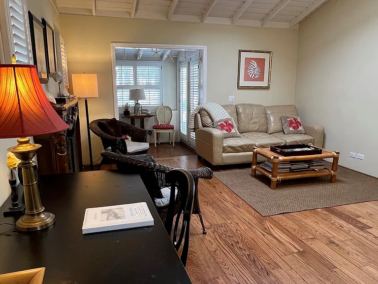 216 Onyx Ave — Photo 10