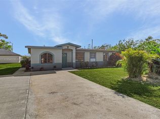 116 McKinley Ave, Lehigh Acres, FL 33936