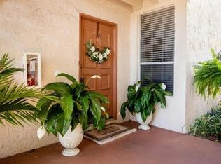 540 Orange Dr APT 17, Altamonte Springs, FL 32701