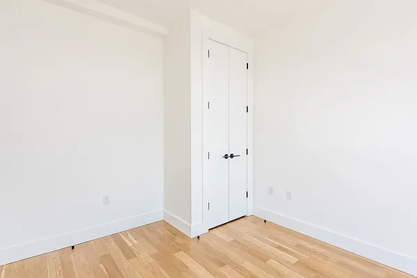 Rented by Nooklyn NYC LLC | media 35