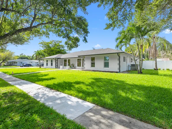 7381 NW 9th Street, Plantation, FL 33317